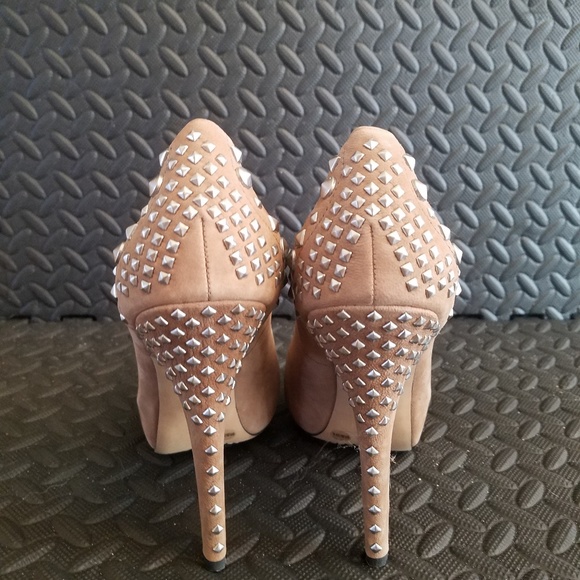 Vince camuto high heels - Picture 2 of 2